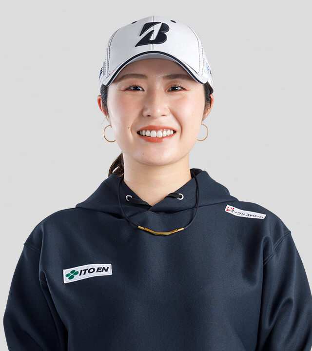 大里 桃子