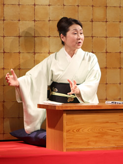 写真:一龍斎春水さん