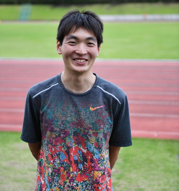中谷 雄飛(2年)