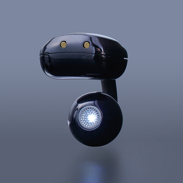 hlbecearphones20260915_img04.jpg